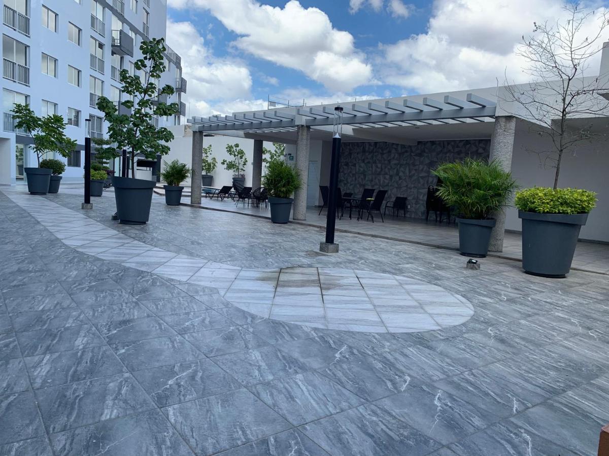 Departamento Nuevo Y Centrico Con Ambiente Familiar En Guadalajaraアパートメント エクステリア 写真