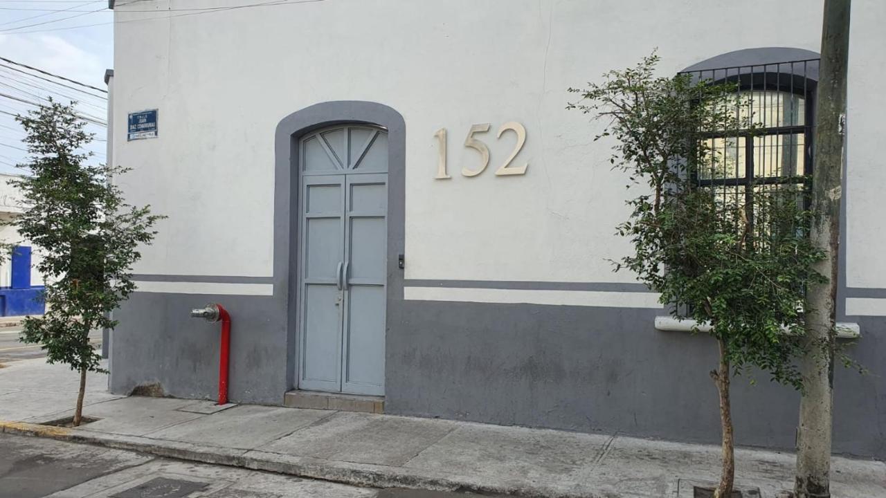 Departamento Nuevo Y Centrico Con Ambiente Familiar En Guadalajaraアパートメント エクステリア 写真