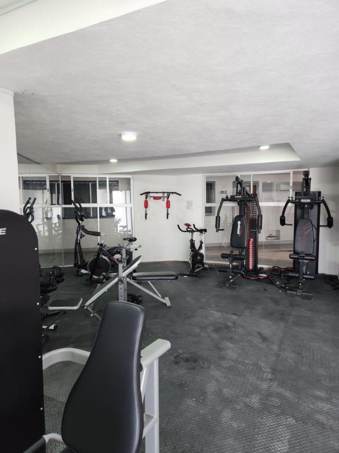 Departamento Nuevo Y Centrico Con Ambiente Familiar En Guadalajaraアパートメント エクステリア 写真